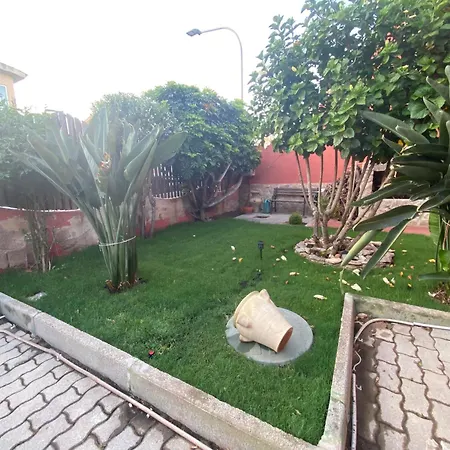 Franca Vila Capoterra